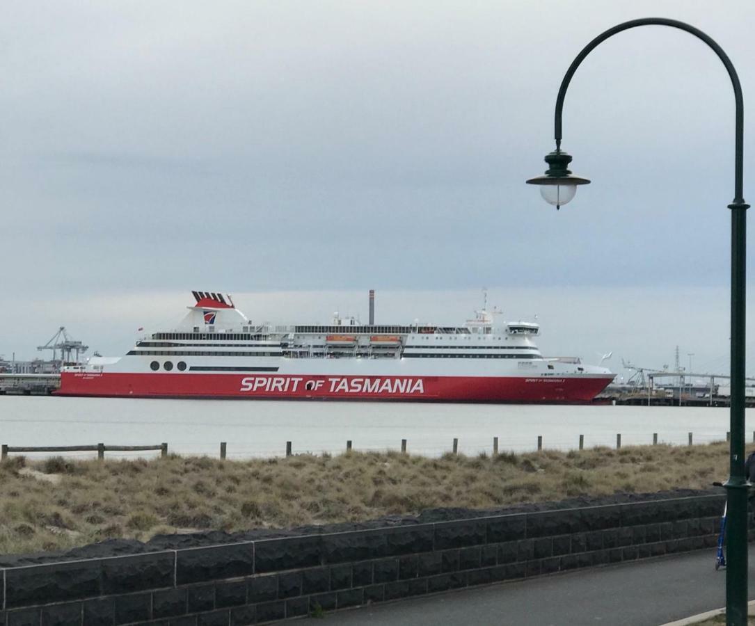 Staycentral - Spacious Seaviews Port Мелбърн Екстериор снимка